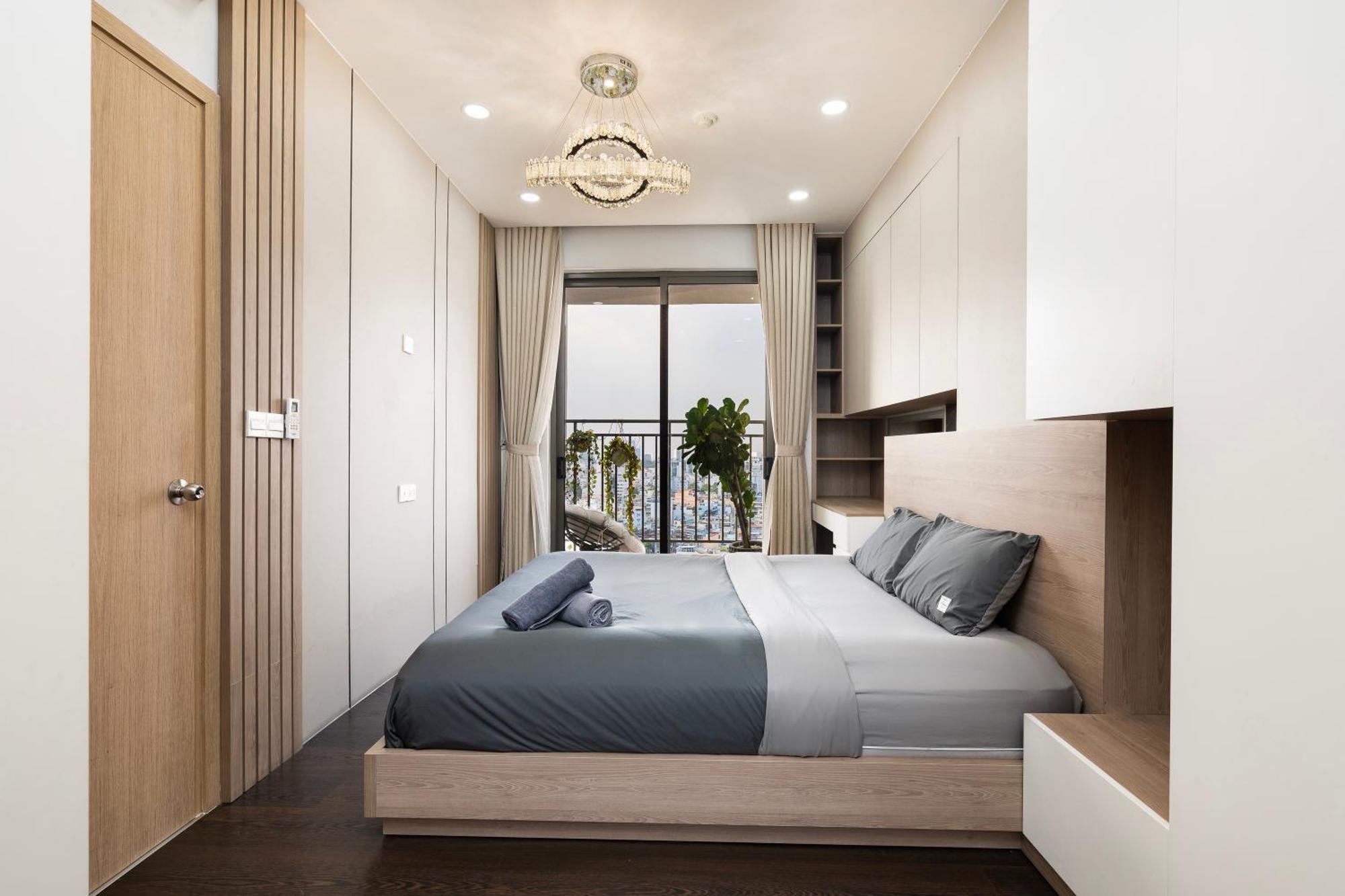 Double E Saigon Apartment In Rivergate Building 호치민 외부 사진