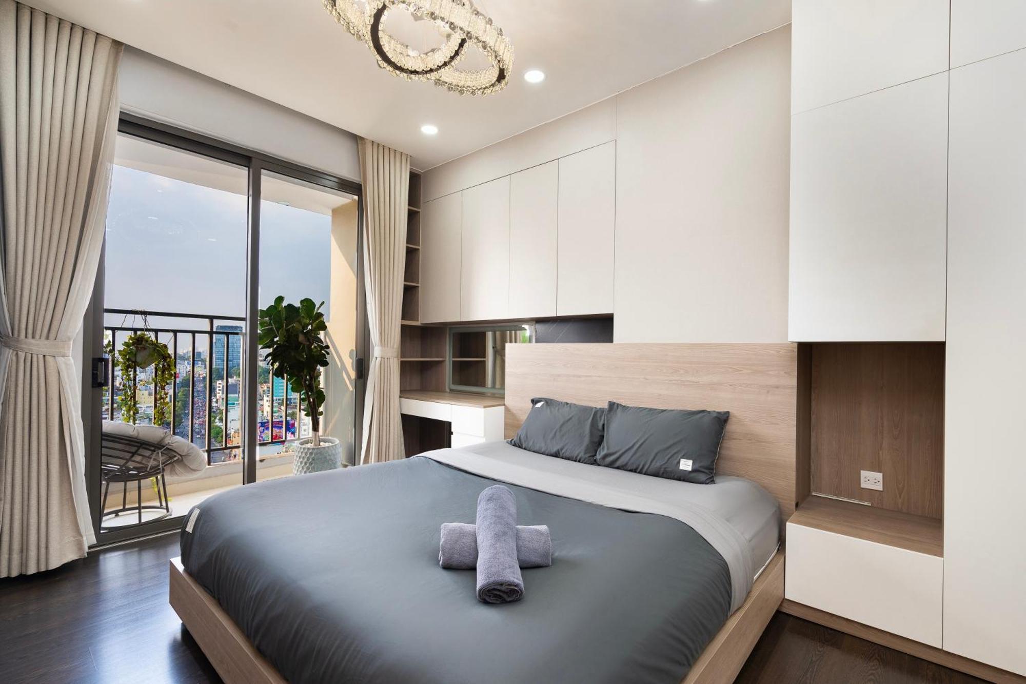Double E Saigon Apartment In Rivergate Building 호치민 외부 사진