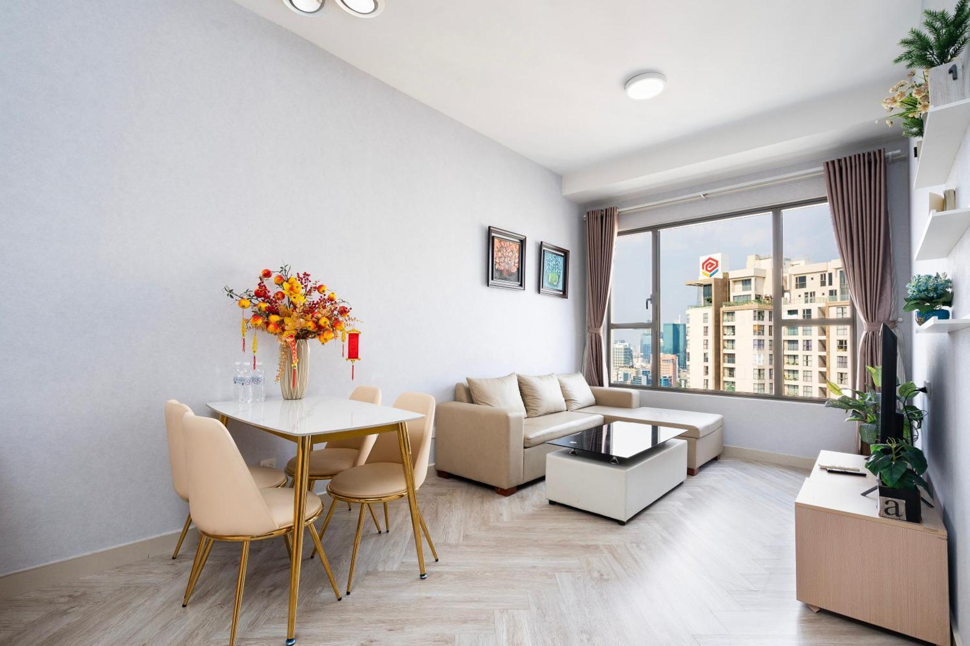 Double E Saigon Apartment In Rivergate Building 호치민 외부 사진
