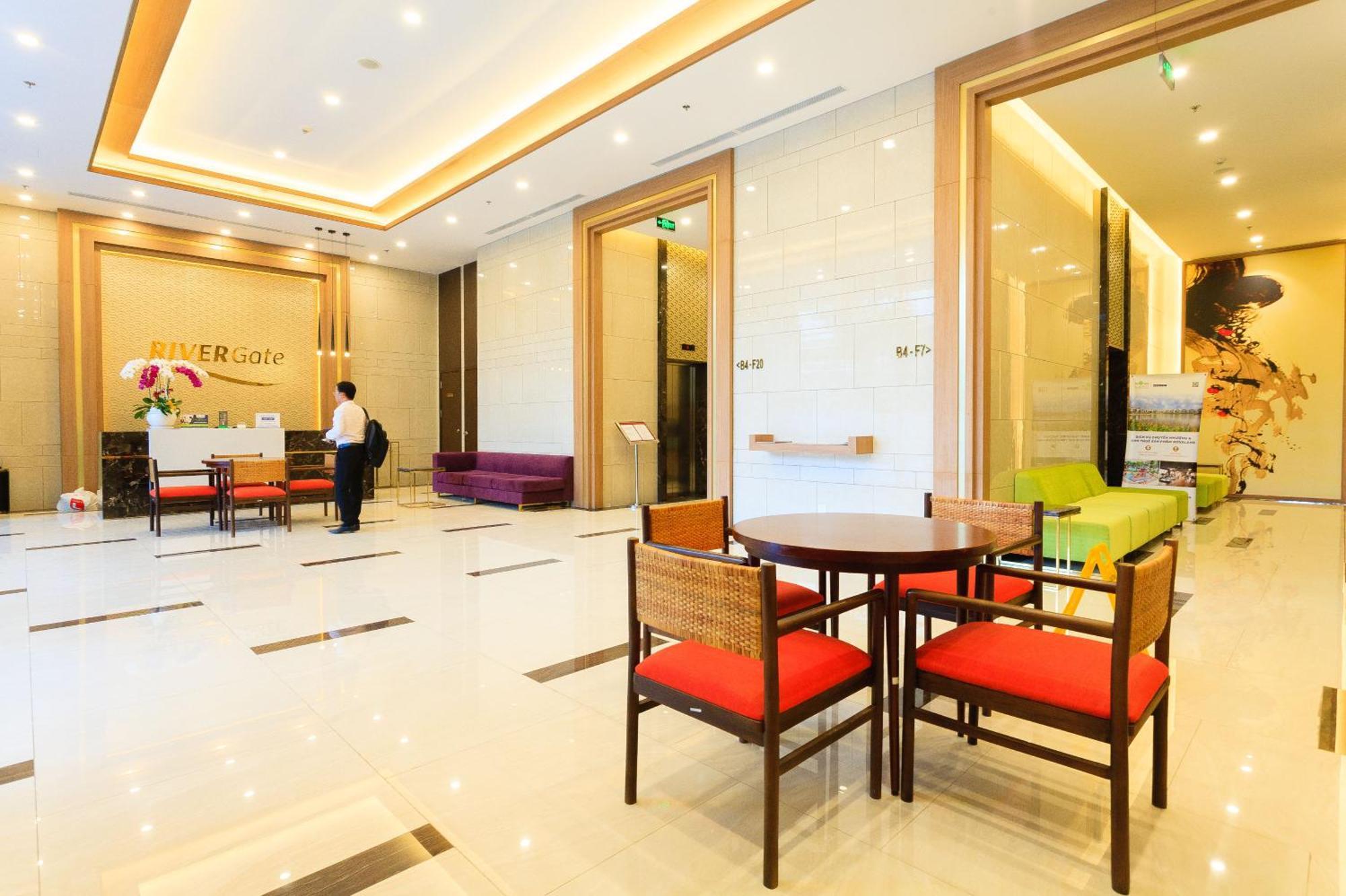 Double E Saigon Apartment In Rivergate Building 호치민 외부 사진