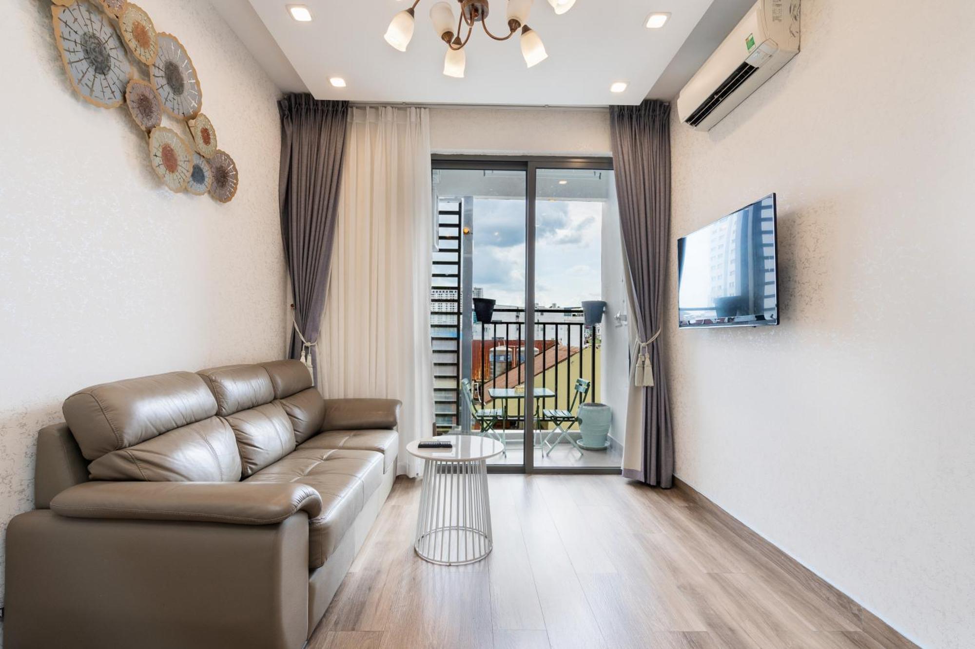 Double E Saigon Apartment In Rivergate Building 호치민 외부 사진