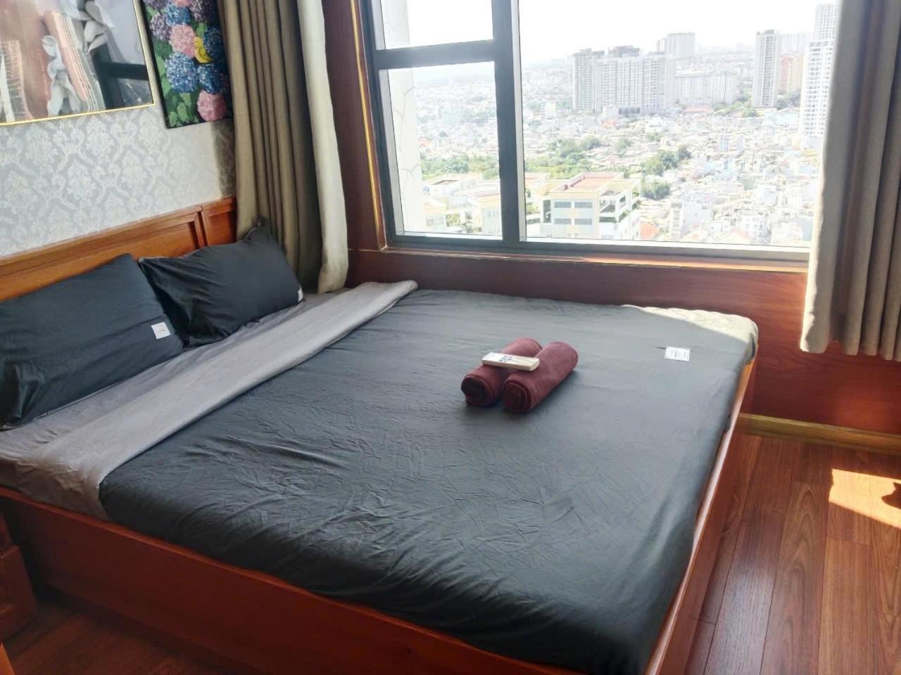 Double E Saigon Apartment In Rivergate Building 호치민 외부 사진