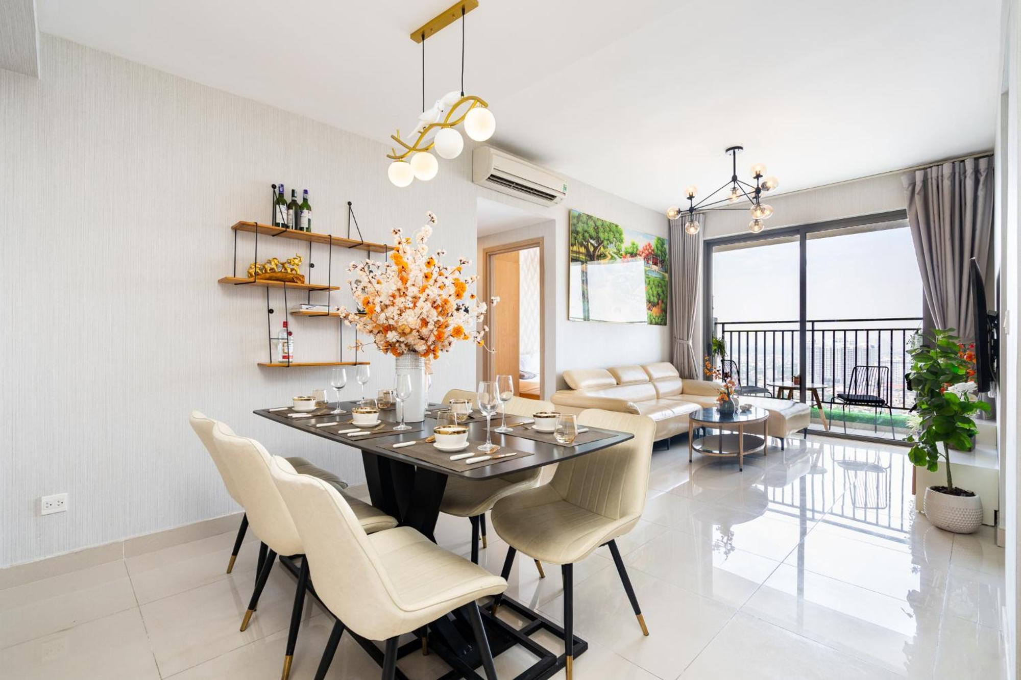 Double E Saigon Apartment In Rivergate Building 호치민 외부 사진